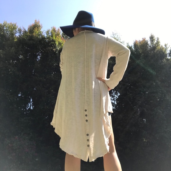 Vintage Havana Tops - Havana Long Sleeve Asymmetrical Shirt